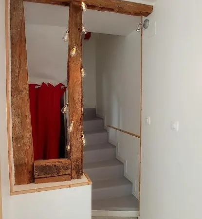 Prázdninový dům Maison Coeur De - Spacieuse Avec Terrasse Deville-les-Rouen